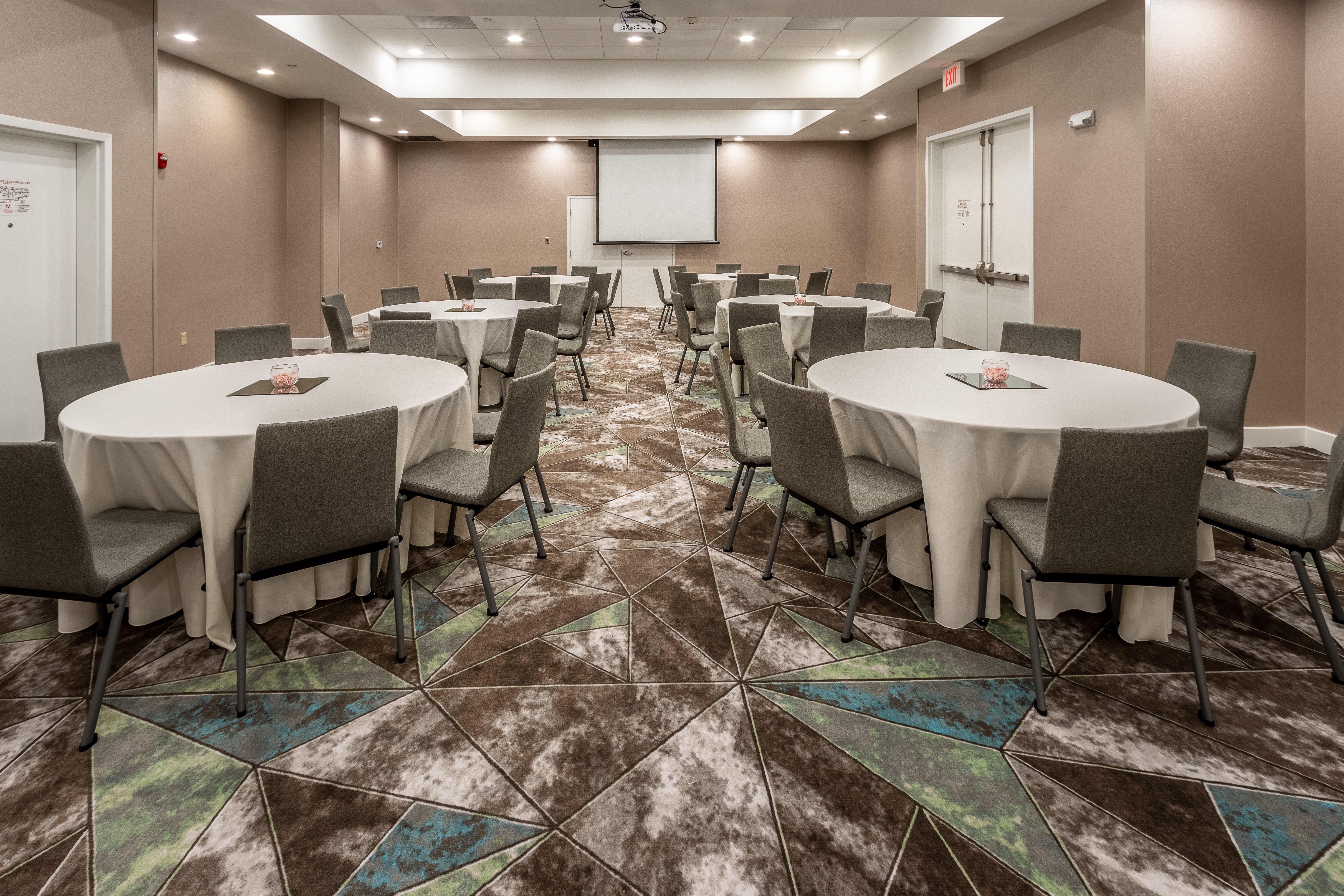 Holiday Inn Hotel & Suites Memphis-Wolfchase Galleria By Ihg Dış mekan fotoğraf